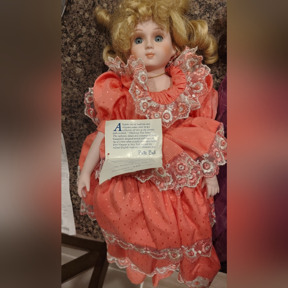 Vintage 1989 Goebel Betty Jane Carter Porcelain Doll LuAnne